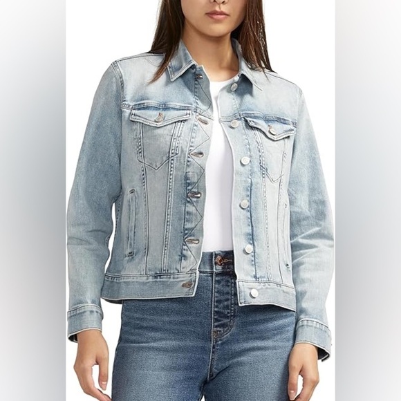 Brandy Melville 💖 Denim Jacket size Medium - Picture 2 of 6